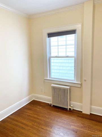 18 S Eckar Street, Irvington, NY 10533