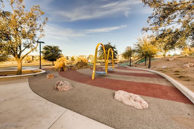 368 Canary Song Drive, Henderson, NV 89011