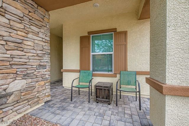 368 Canary Song Drive, Henderson, NV 89011