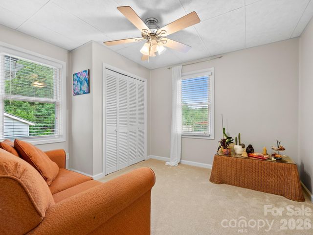 32 Fair Drive, Candler, NC 28715