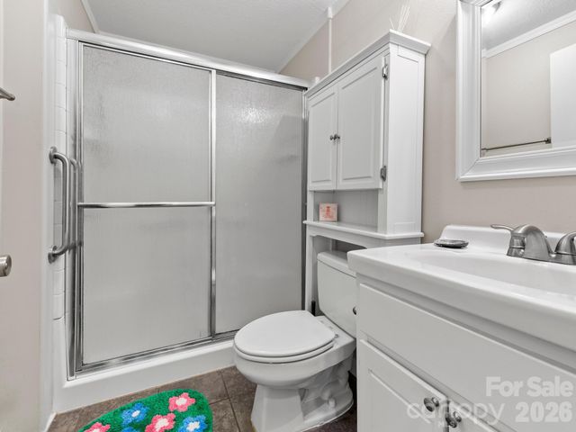 32 Fair Drive, Candler, NC 28715
