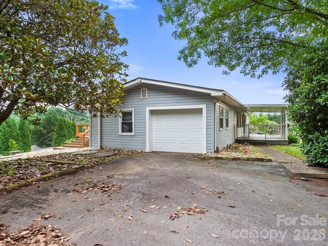 32 Fair Drive, Candler, NC 28715