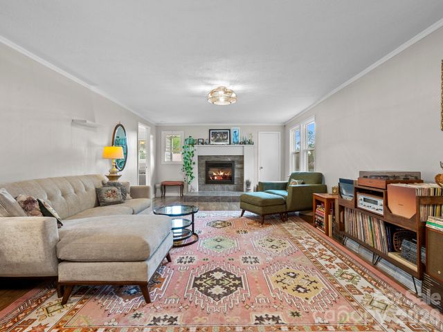 32 Fair Drive, Candler, NC 28715