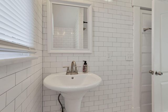 139 Belvidere Avenue, Columbus, OH 43223