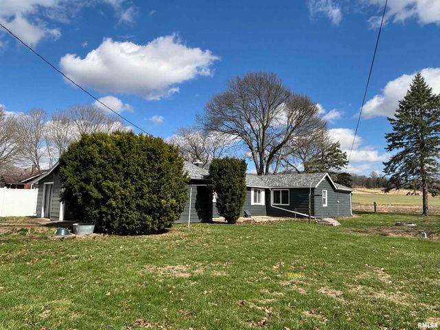 405 S GILLET Street, Elkhart, IL 62634