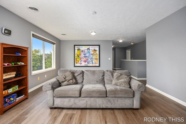 3030 Sunchase Avenue, Hudsonville, MI 49426