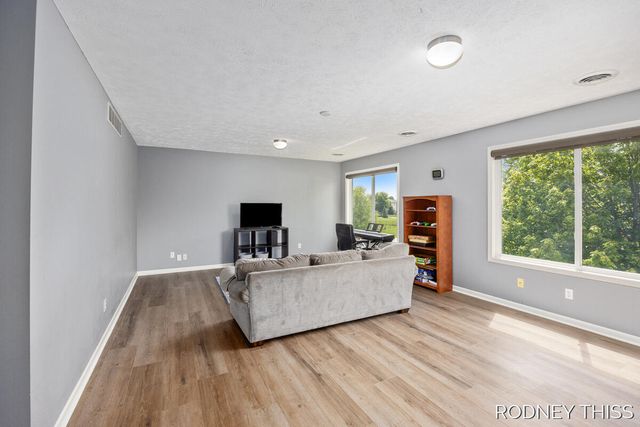 3030 Sunchase Avenue, Hudsonville, MI 49426