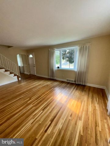 154 WYNDMOOR RD, Havertown, PA 19083
