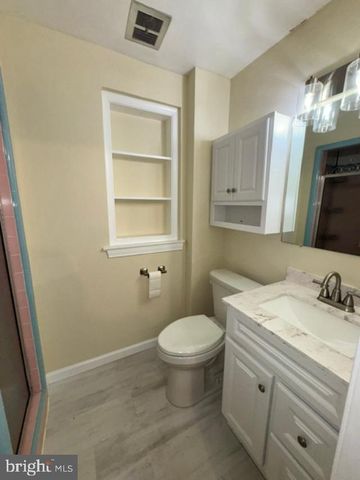 154 WYNDMOOR RD, Havertown, PA 19083