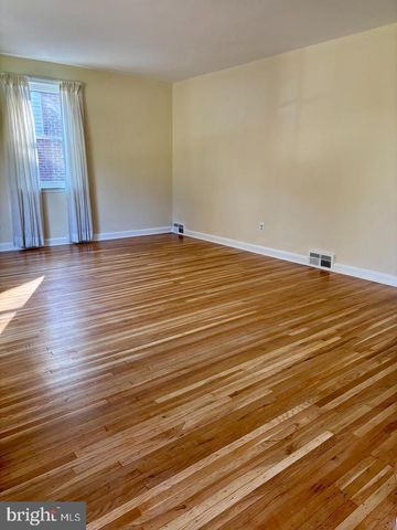 154 WYNDMOOR RD, Havertown, PA 19083