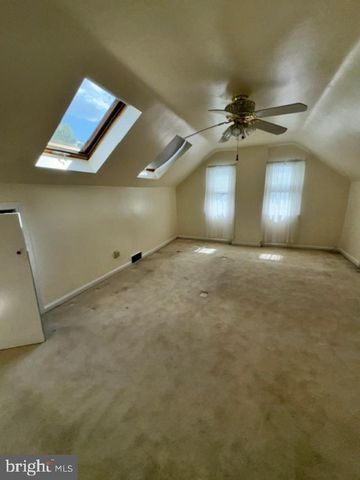 154 WYNDMOOR RD, Havertown, PA 19083