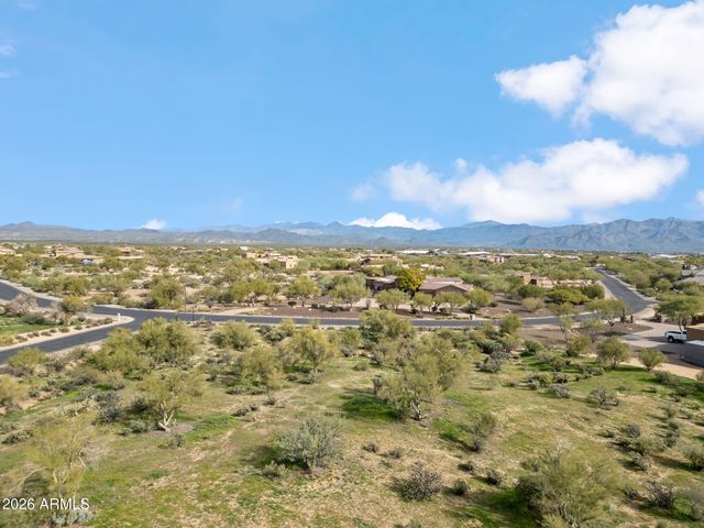 14213 E WINDSTONE Trail 15, Scottsdale, AZ 85262