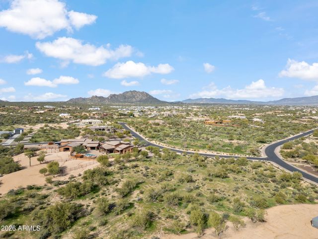 14213 E WINDSTONE Trail 15, Scottsdale, AZ 85262