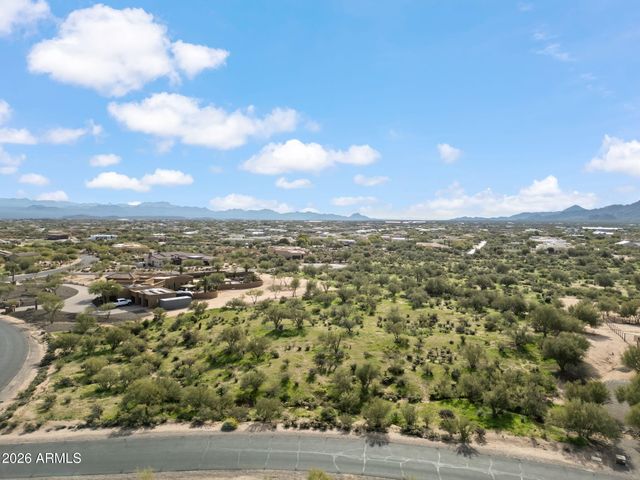 14213 E WINDSTONE Trail 15, Scottsdale, AZ 85262