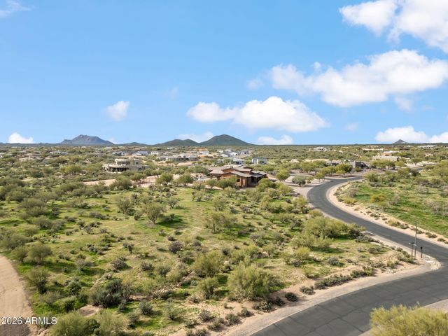 14213 E WINDSTONE Trail 15, Scottsdale, AZ 85262