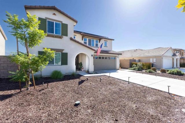 1432 Carolina Court, Hemet, CA 92543