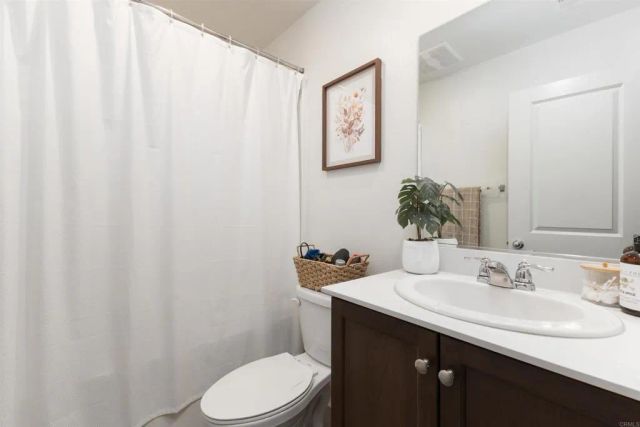 1432 Carolina Court, Hemet, CA 92543