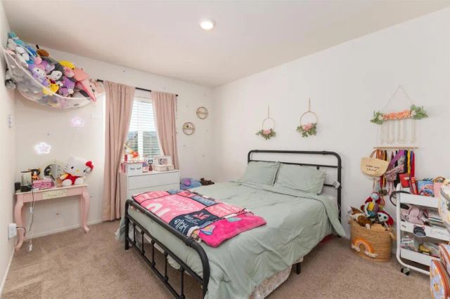 1432 Carolina Court, Hemet, CA 92543