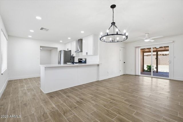 1468 W MONTOYA Lane, Phoenix, AZ 85027
