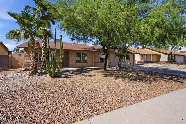 1468 W MONTOYA Lane, Phoenix, AZ 85027