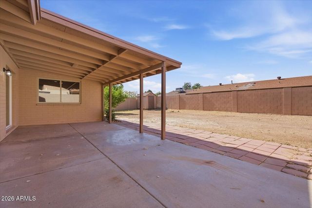 1468 W MONTOYA Lane, Phoenix, AZ 85027