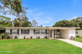 1517 QUANTE Road, Jacksonville, FL 32211