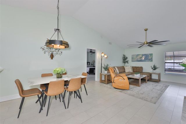 8715 HAMPDEN DRIVE, Tampa, FL 33626