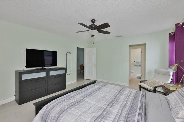 8715 HAMPDEN DRIVE, Tampa, FL 33626