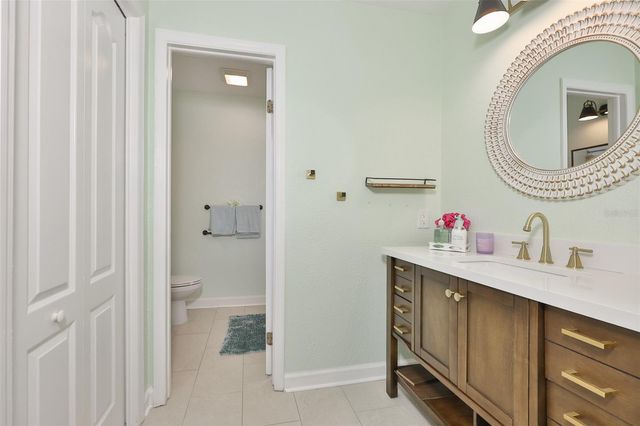 8715 HAMPDEN DRIVE, Tampa, FL 33626