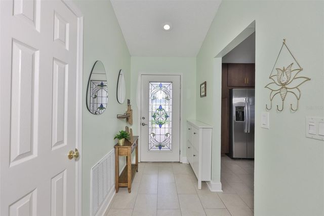 8715 HAMPDEN DRIVE, Tampa, FL 33626