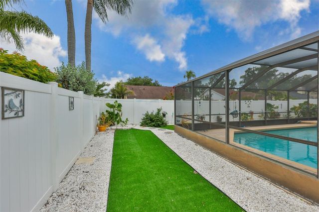 8715 HAMPDEN DRIVE, Tampa, FL 33626