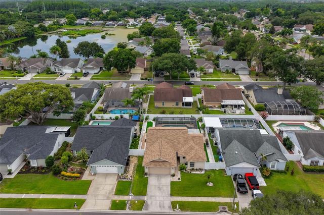 8715 HAMPDEN DRIVE, Tampa, FL 33626