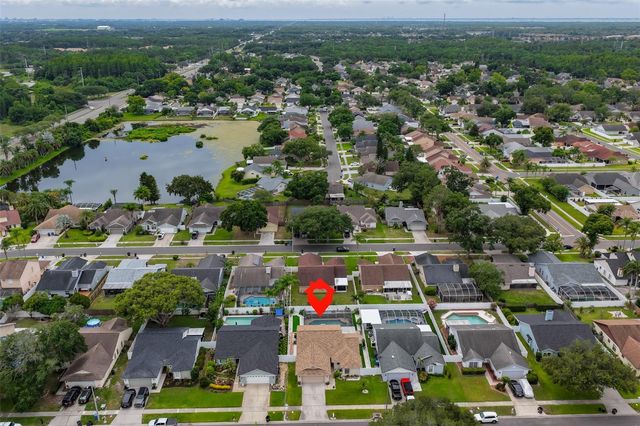 8715 HAMPDEN DRIVE, Tampa, FL 33626