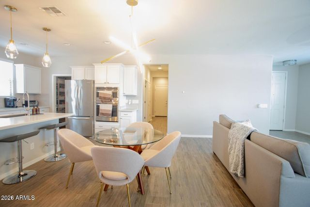 9969 W ROBIN Lane, Peoria, AZ 85383