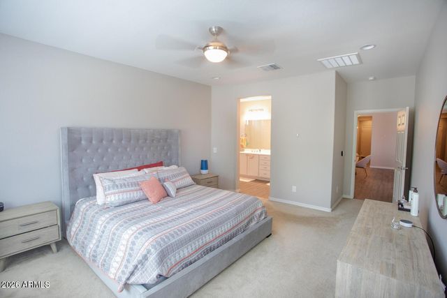 9969 W ROBIN Lane, Peoria, AZ 85383