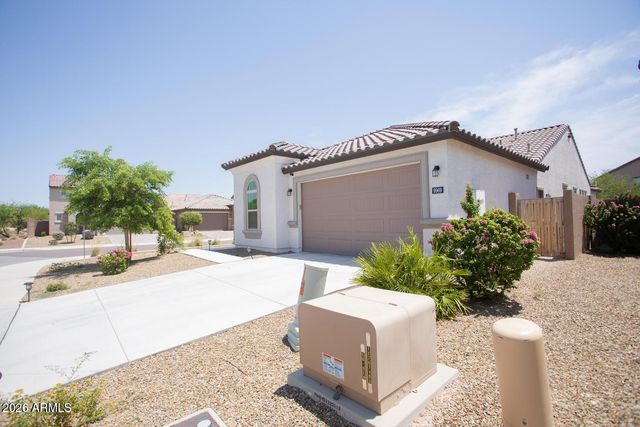 9969 W ROBIN Lane, Peoria, AZ 85383