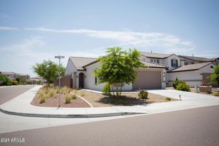 9969 W ROBIN Lane, Peoria, AZ 85383