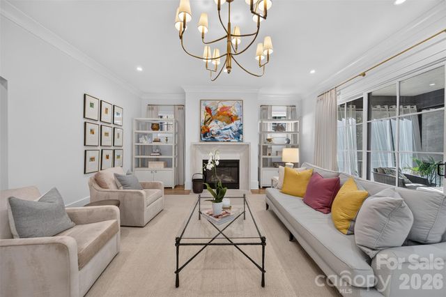 6006 Old Providence Lane, Charlotte, NC 28226