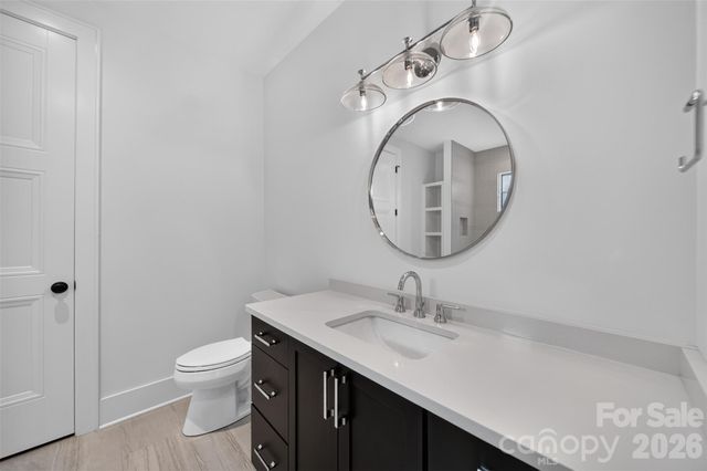 6006 Old Providence Lane, Charlotte, NC 28226