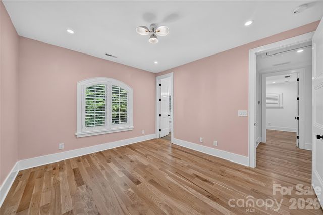 6006 Old Providence Lane, Charlotte, NC 28226