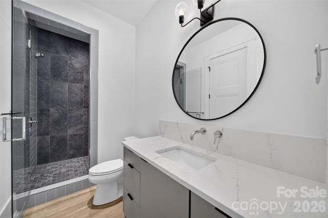 6006 Old Providence Lane, Charlotte, NC 28226