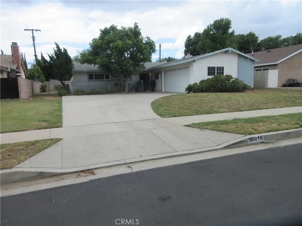 16016 Sunburst Street, North Hills, CA 91343