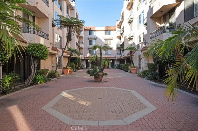 28006 S Western 267, San Pedro, CA 90732