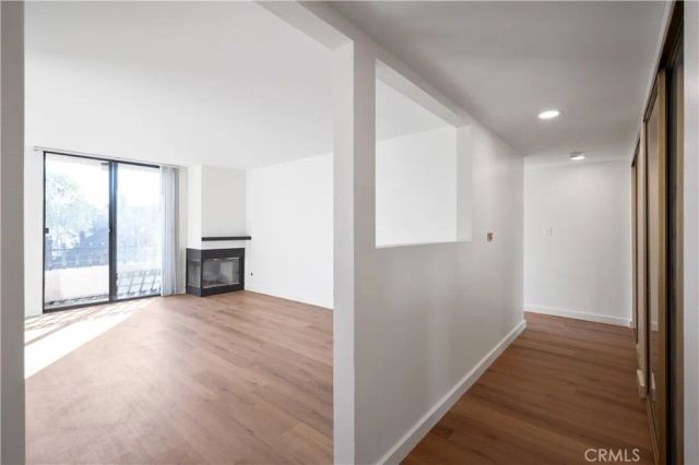 28006 S Western 267, San Pedro, CA 90732