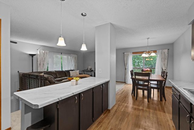 13941 Herald Court, Apple Valley, MN 55124