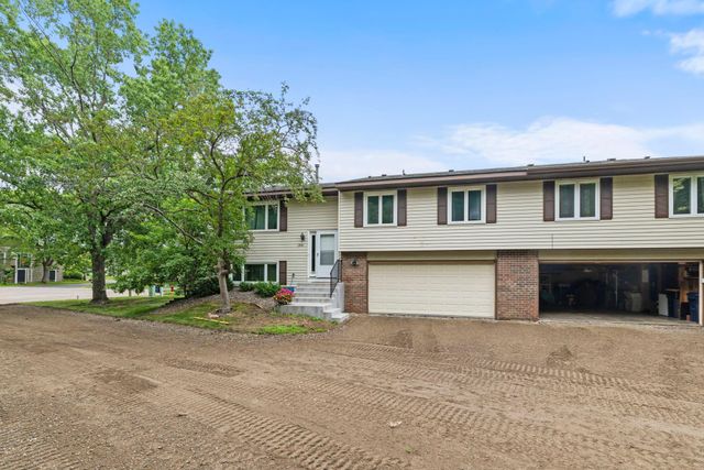 13941 Herald Court, Apple Valley, MN 55124