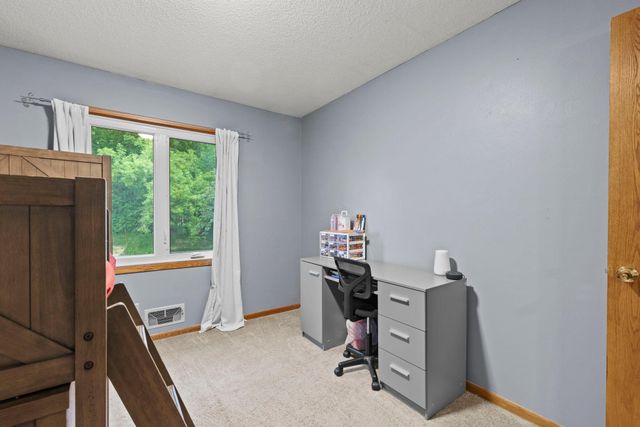 13941 Herald Court, Apple Valley, MN 55124