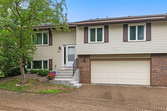 13941 Herald Court, Apple Valley, MN 55124