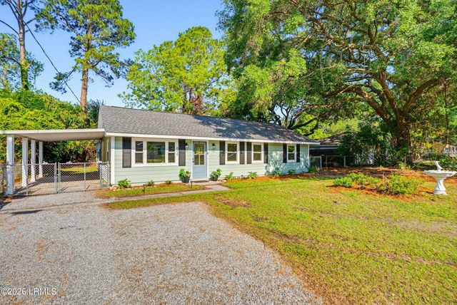 606 Arnold Drive, Beaufort, SC 29902
