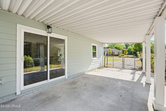 606 Arnold Drive, Beaufort, SC 29902